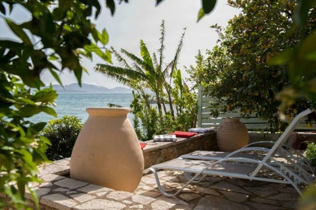 Seafront Apartment Ιι In Kiveri, Near Nafplion. Luaran gambar